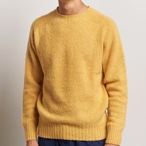 Howlin’ Brushed Wool Crewneck NWOT Butter Yellow M